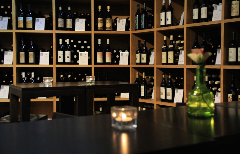 magasin-BLAUSASC-min_wine_vinorama_wine_bottle_cellar_red_wine_wines_storage_wine_rack-1077047